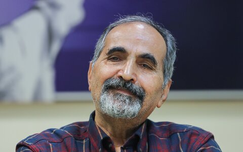 هشدار آزاد ارمکی به جریانات سیاسی؛ اختلافات را کنار بگذارید وضعیت بحرانی است!